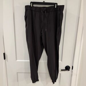 Grey lululemon joggers